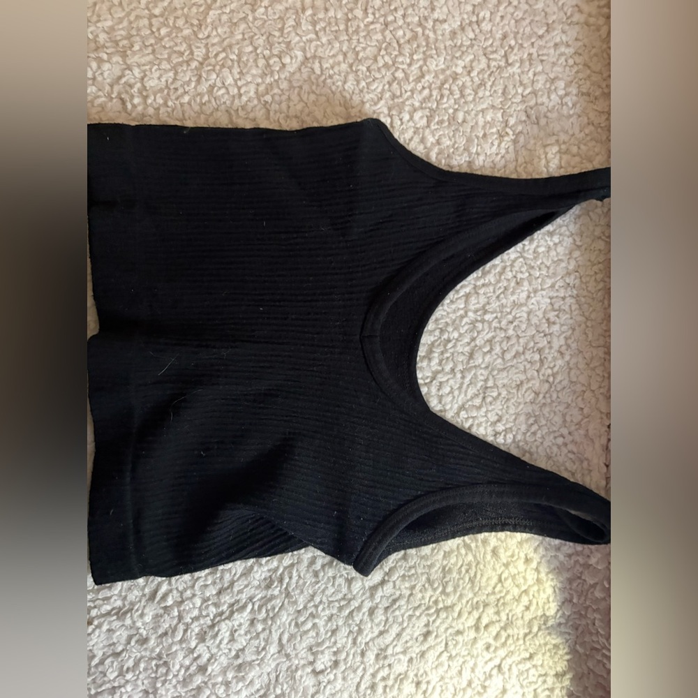 Black Ribbed Crop Top
